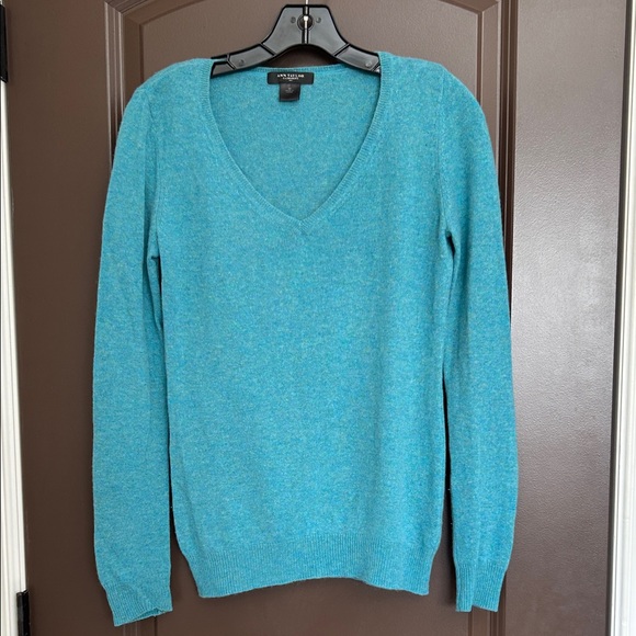 Ann Taylor Sweaters - Ann Taylor V-Neck Cashmere Blue Sweater Size M